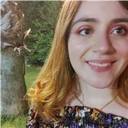 Sono madrelingua italiana, ho una laurea in economia e commercio. Il mio ambito di competenza varia dal diritto ed economia, matematica, geografia economica ed economia aziendale